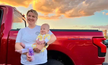 New parents discover unexpected use for Ford F-150 Lightning’s front trunk